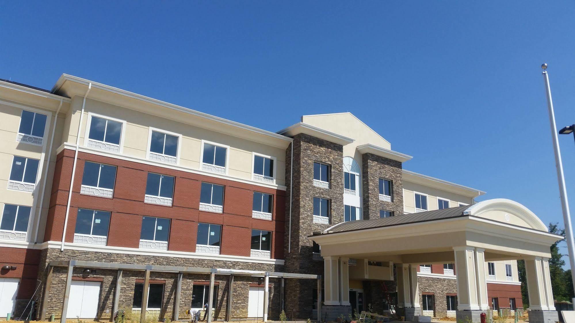 Holiday Inn Express & Suites Lexington Park California By Ihg Екстериор снимка